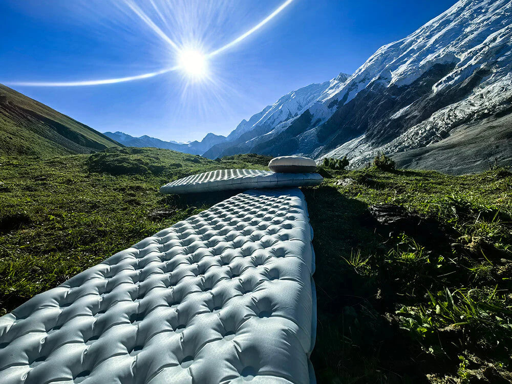 Light Tour Ultralight R4.2/R7.5 Insulated Sleeping Pad 20D Nylon